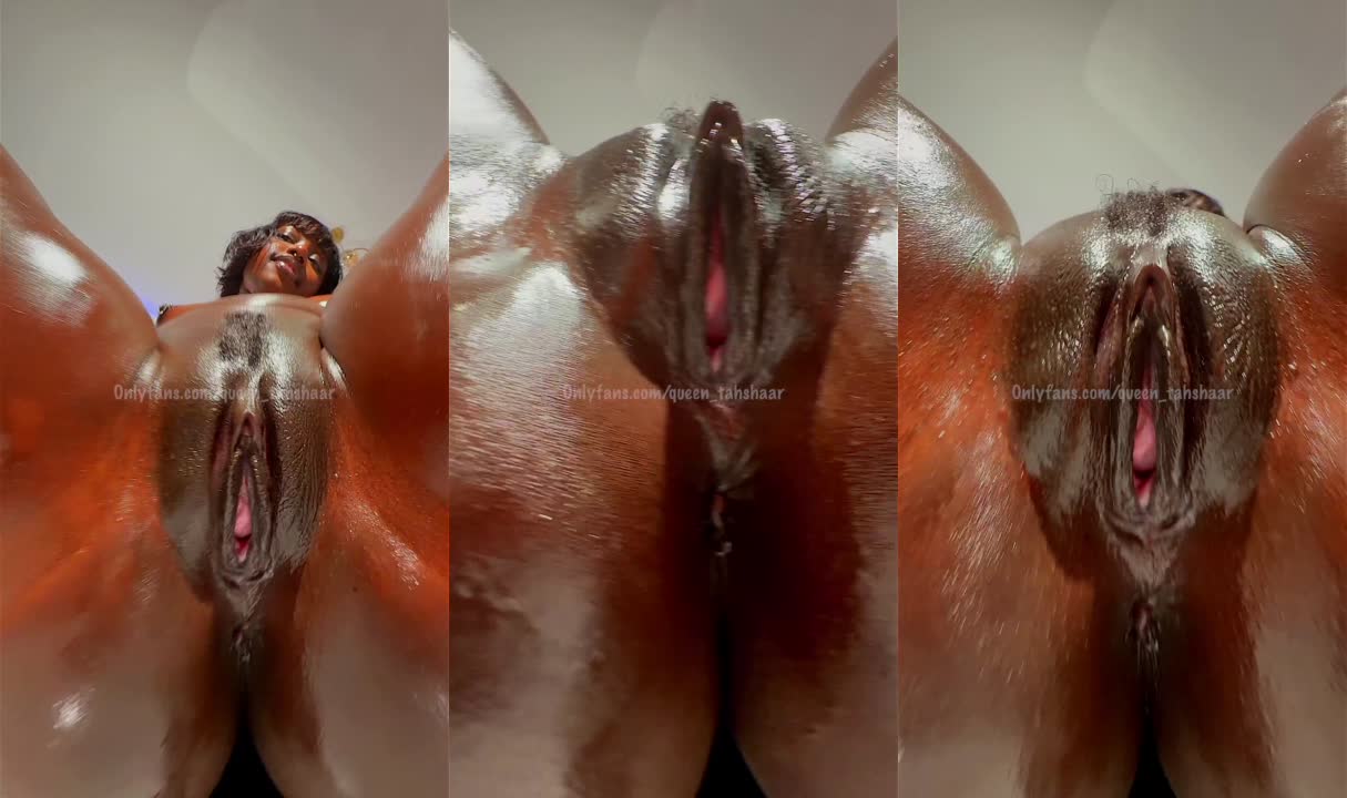 queentahshaar Leaked Video #21