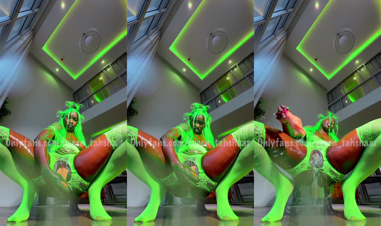 queentahshaar Leaked Video #97